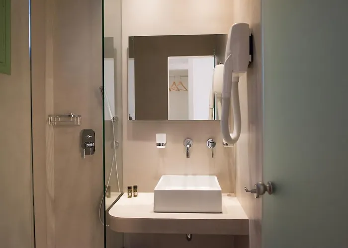 Πανσιόν Lithos Sifnos