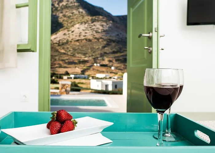 Πανσιόν Lithos Sifnos